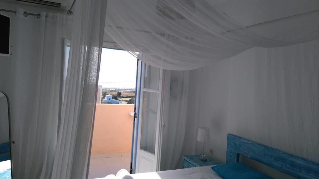 Thalia Apartments Fira  Exterior photo